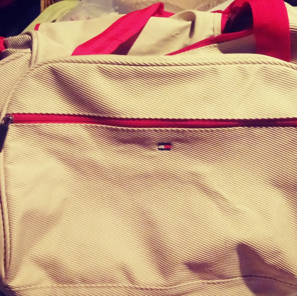 Tommy Hilfiger gym bag